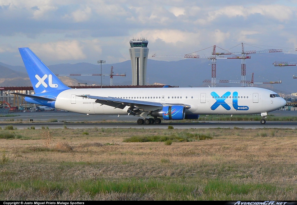 G-VKNG - Boeing 767-3Z9/ER - XL Airways