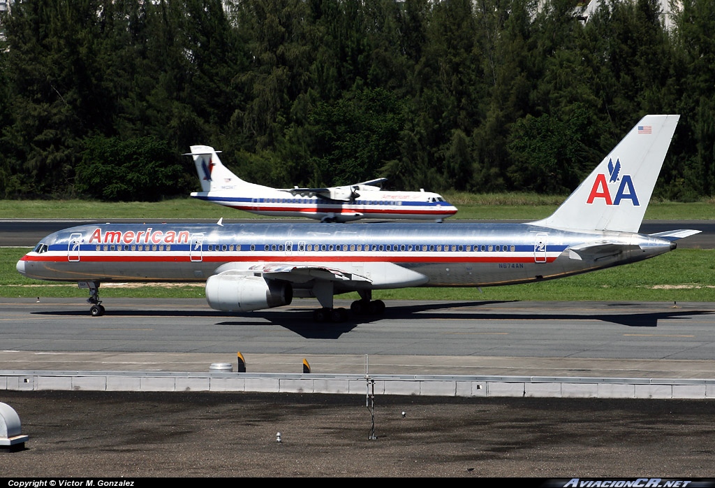 N674AN - Boeing 757-223 - American Airlines