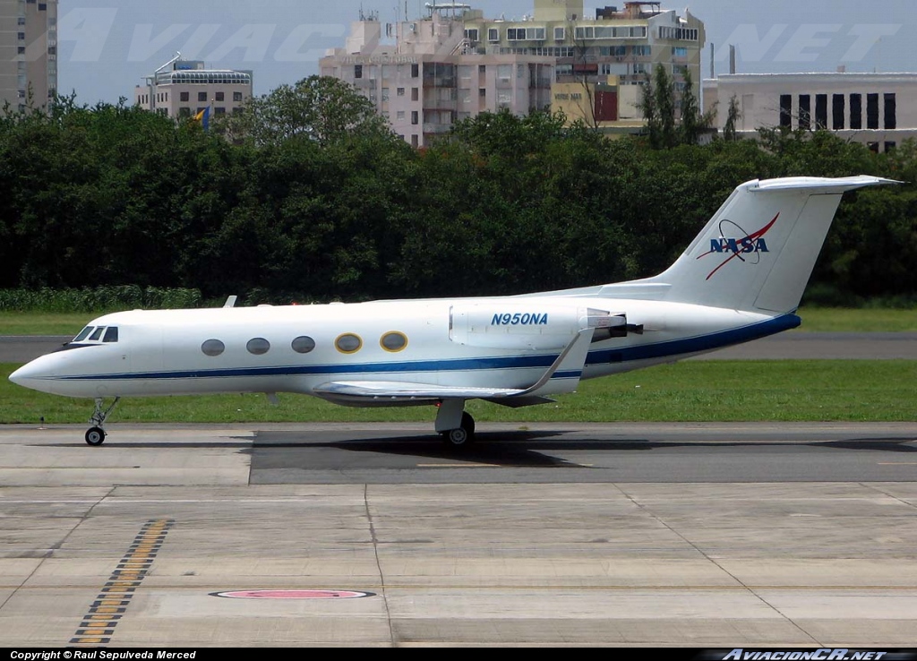 N950NA - Gulfstream American G-1159 Gulfstream II-SP - NASA (Johnson Space Center)