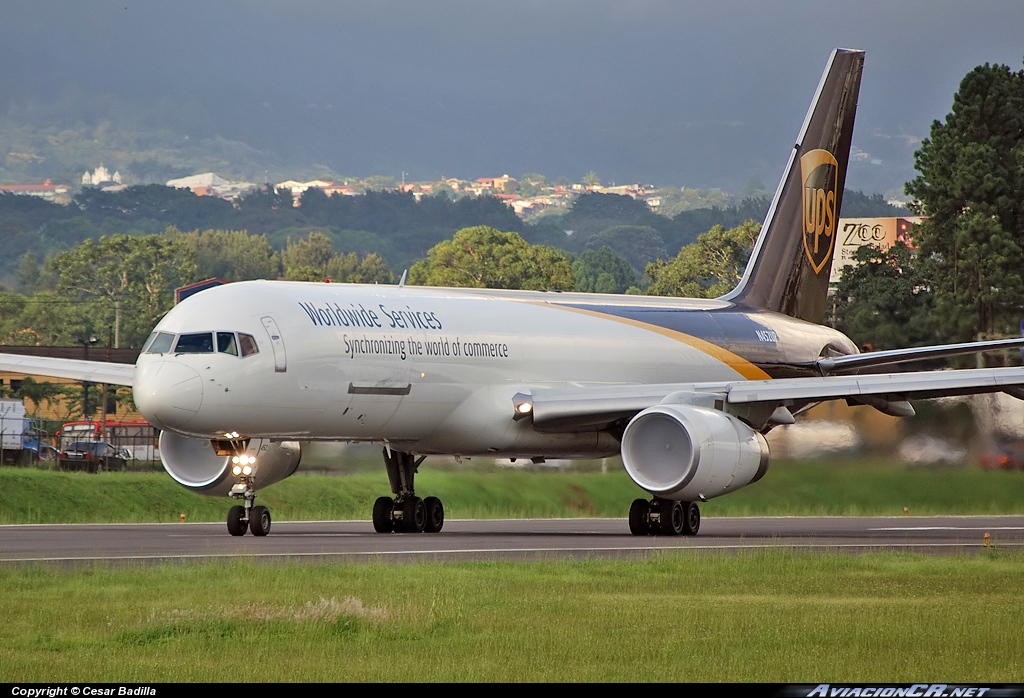 N452UP - Boeing 757-24A(PF) - UPS - United Parcel Service