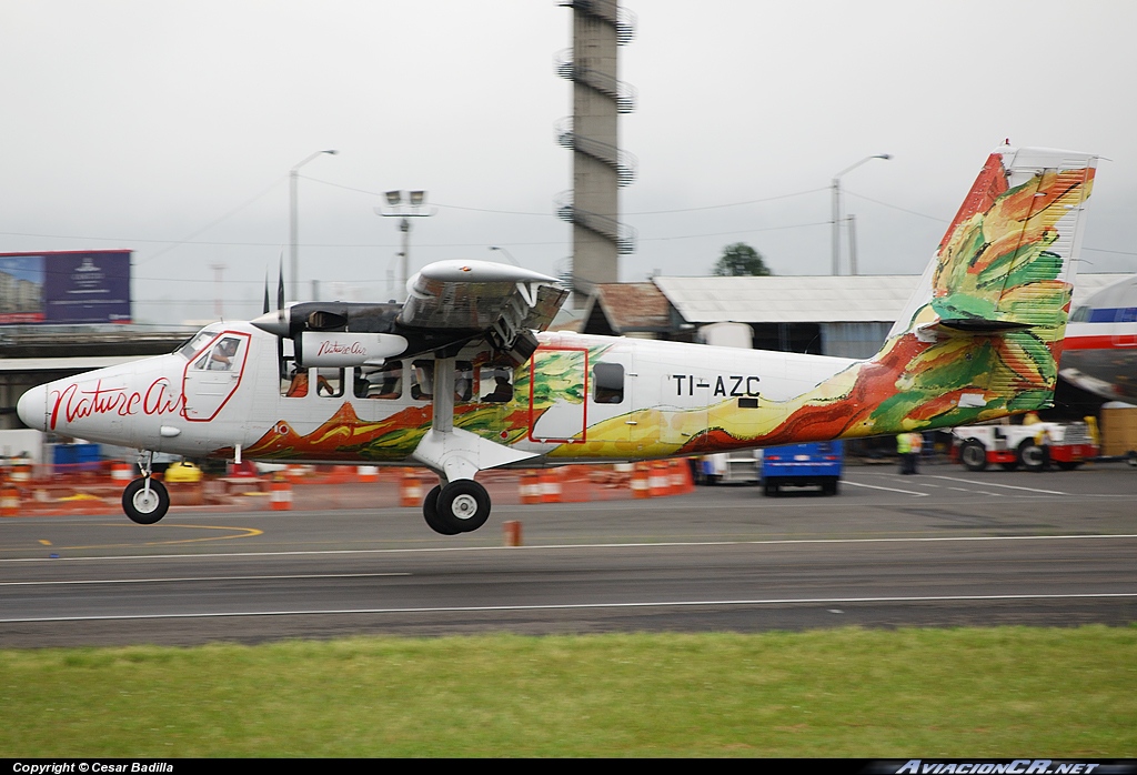 TI-AZC - De Havilland Canada DHC-6-300 Twin Otter - Nature Air