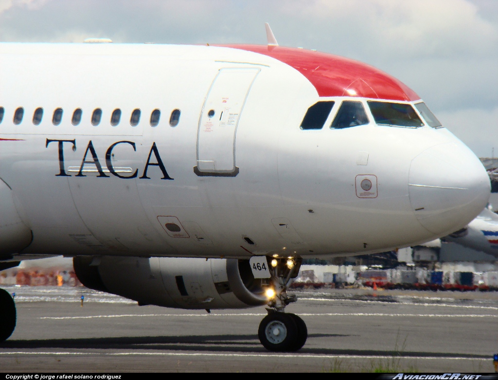 N464TA - Airbus A320-233 - TACA