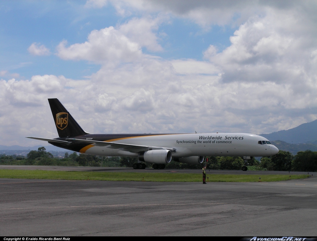 N467UP - Boeing 757-24A(PF) - UPS - United Parcel Service