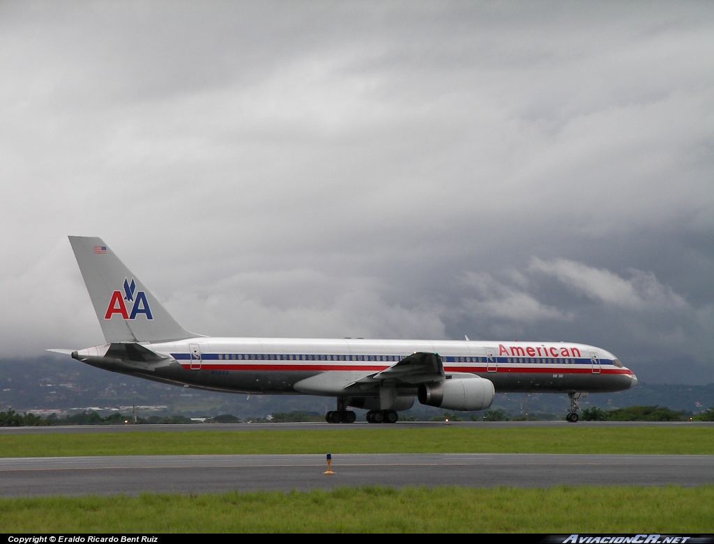 N666A - Boeing 757-223 - American Airlines