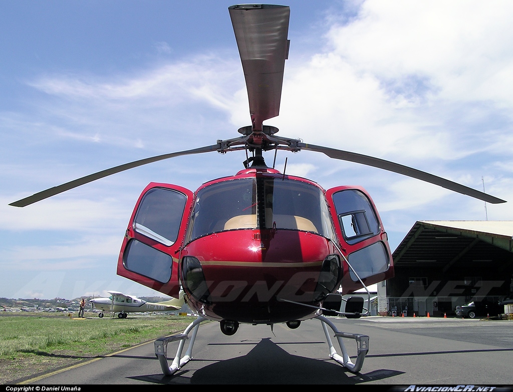 TI-AZA - Eurocopter AS 350BA Ecureuil - Privado