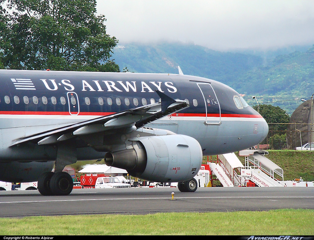 N724UW - Airbus A319-112 - US Airways