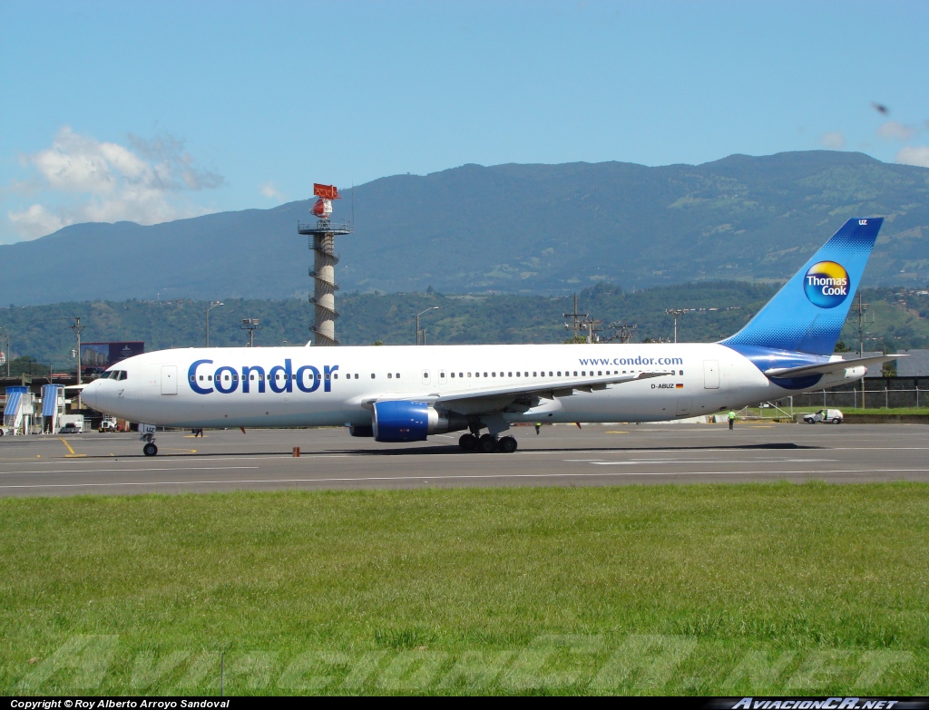D-ABUZ - Boeing 767-330(ER) - Condor