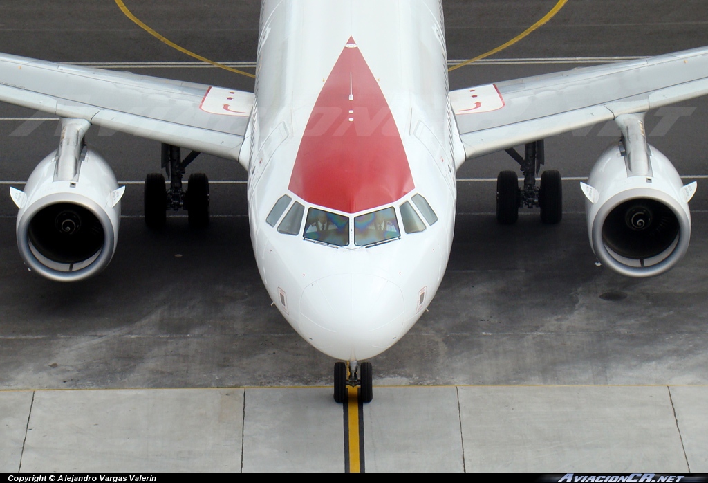 N490TA - Airbus A320-233 - TACA