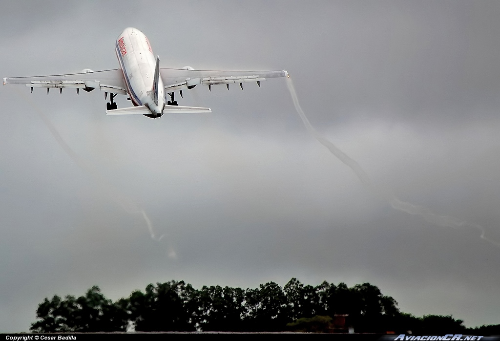 N59081 - Airbus A300B4-605R - American Airlines