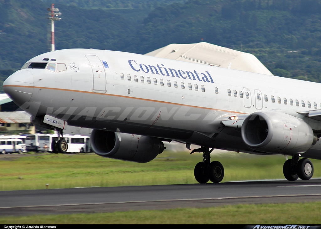 N73278 - Boeing 737-824 - Continental Airlines