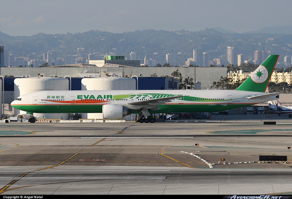 B-16702 - Boeing 777-35E/ER - EVA Air
