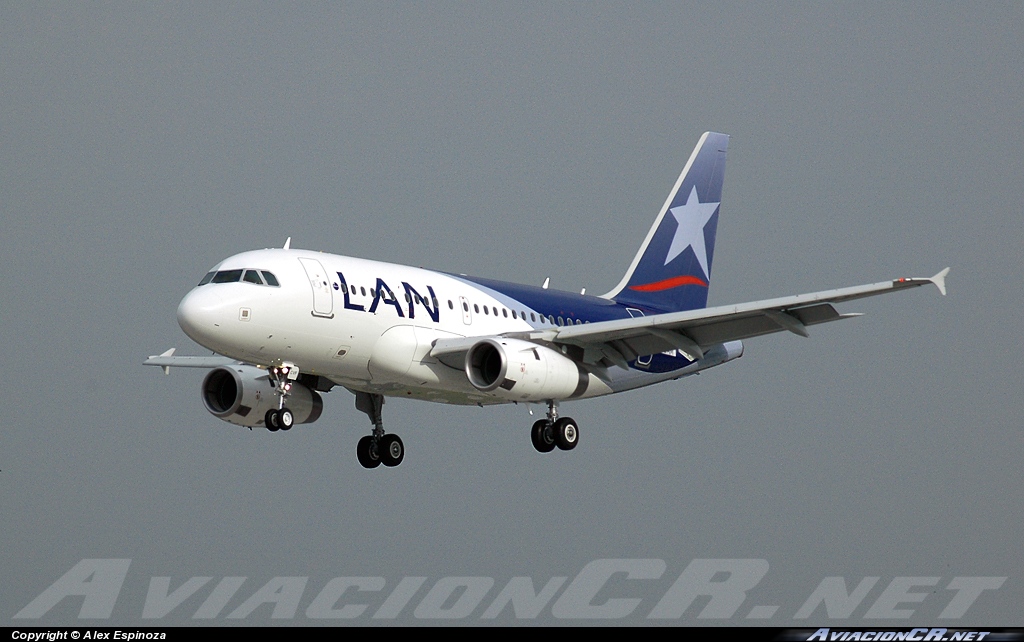 CC-CVF - Airbus A318-121 - LAN Chile