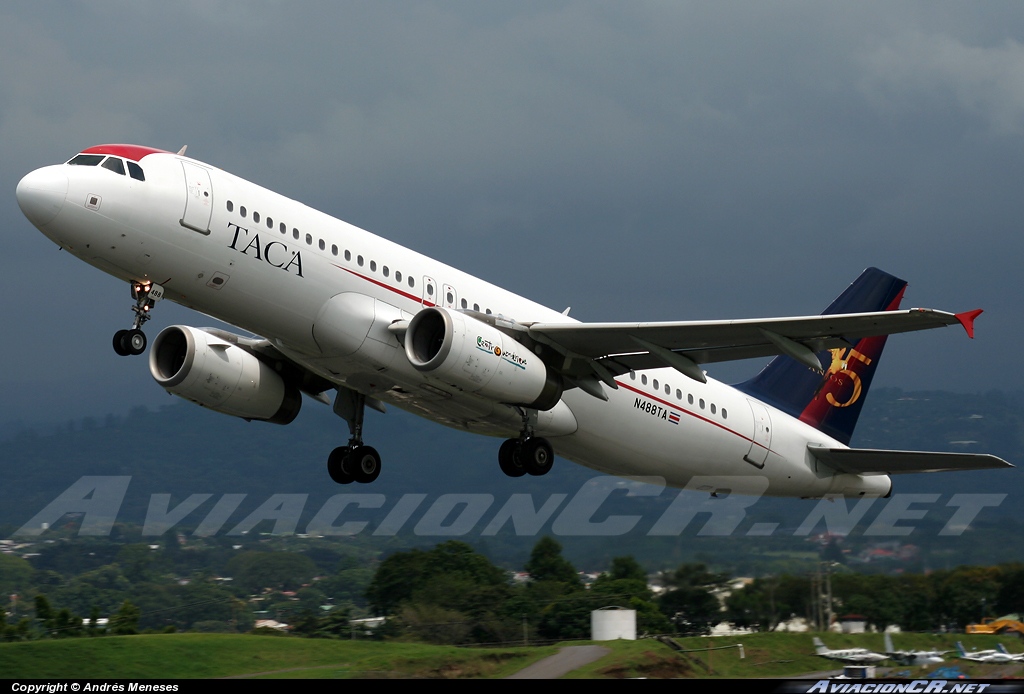 N488TA - Airbus A320-233 - TACA