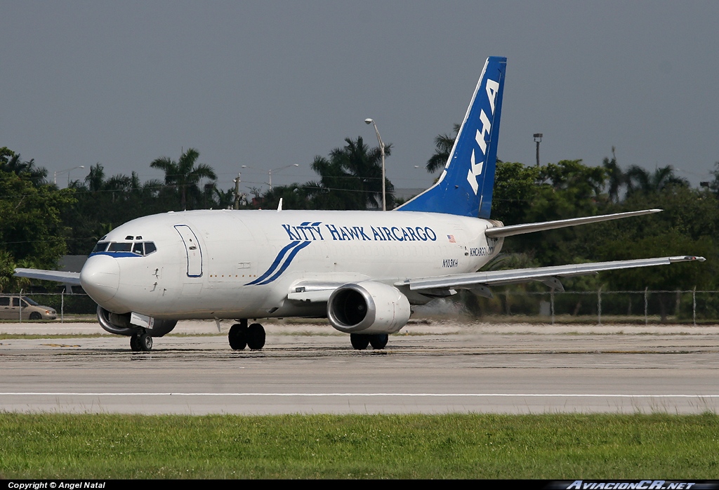 N103KH - Boeing 737-3M8 - Kitty Hawk Aircargo