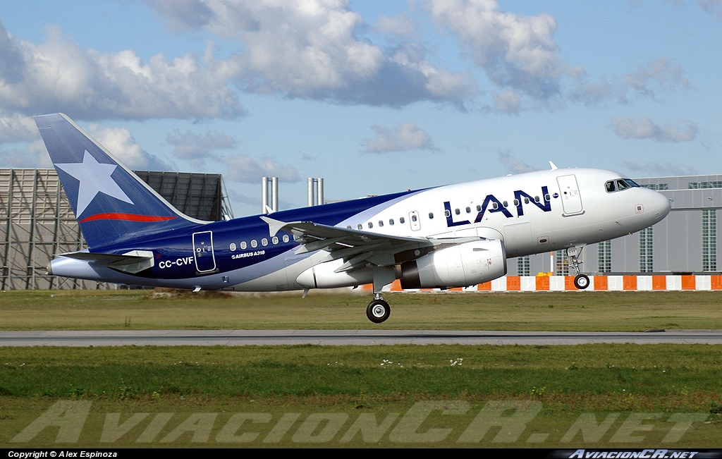 CC-CVF - Airbus A318-121 - LAN Chile