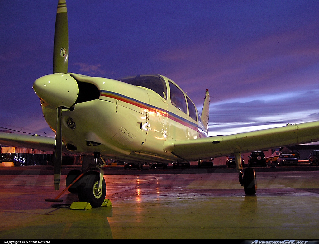 TI-ANI - Piper PA-28-181 Cherokee Archer II - ECDEA - Escuela Costarricense de Aviación