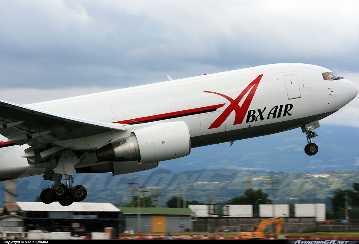 N750AX - Boeing 767-232/SF - ABX Air