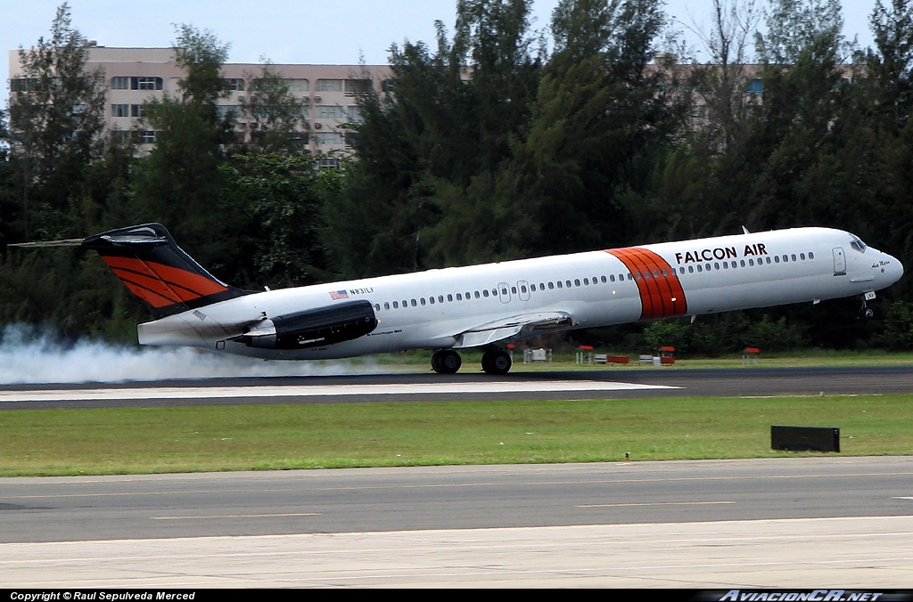 N831LF - McDonnell Douglas MD-83 - Falcon Air