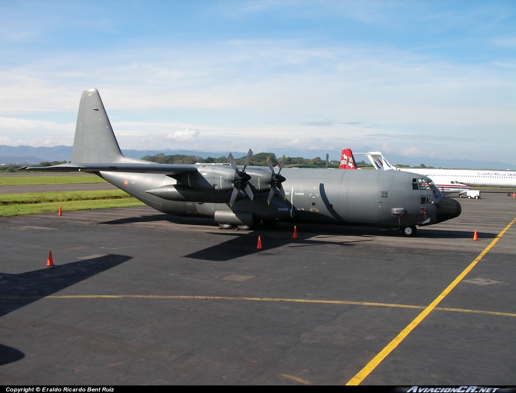61-PL - Lockheed C-130H-30 Hercules (L-382) - France - Air Force