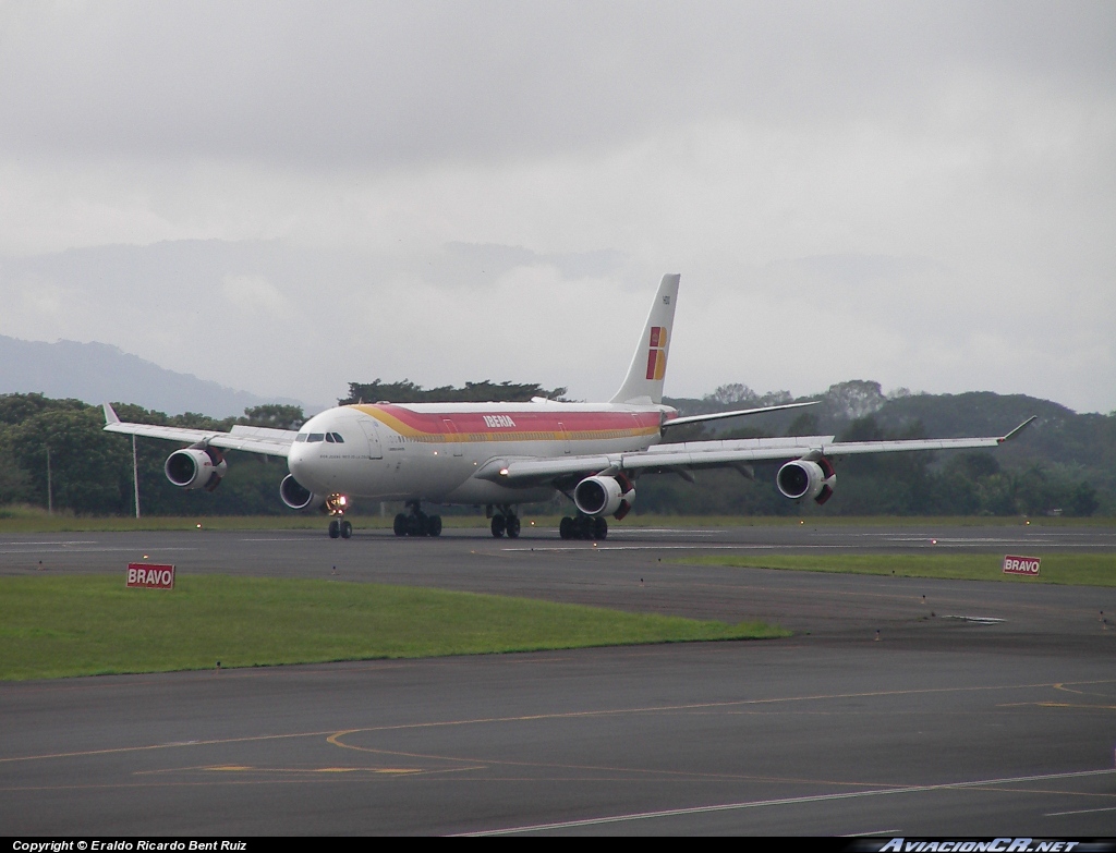 EC-HDQ - Airbus A340-313X - Iberia