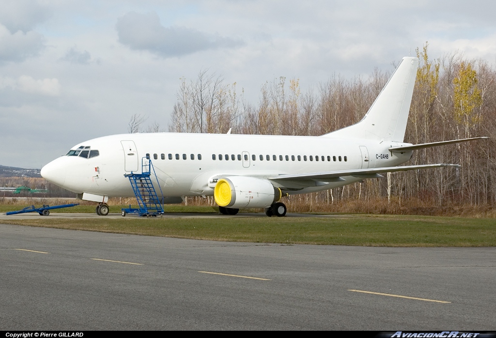 C-GAHB - Boeing 737-529 - Canjet