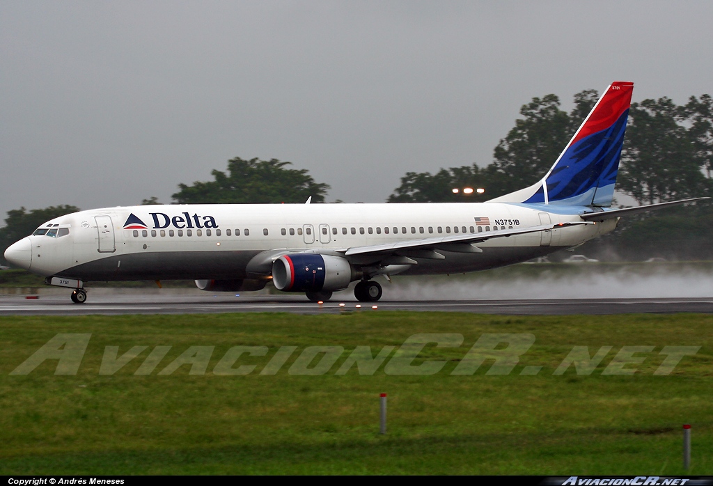 N3751B - Boeing 737-832 - Delta Airlines