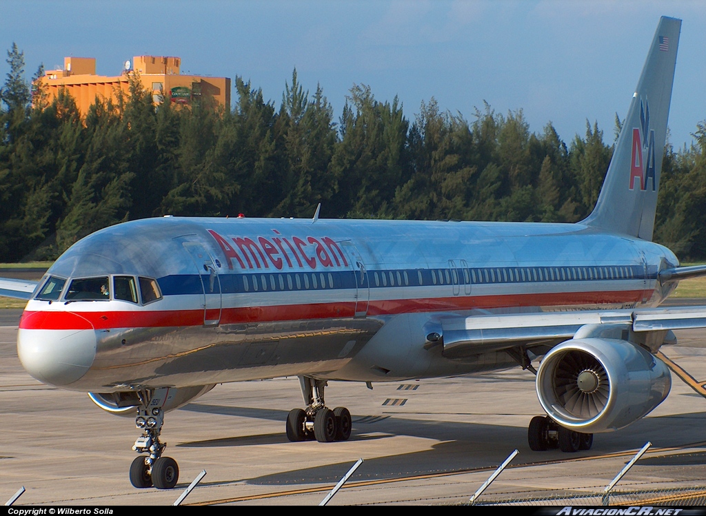 N617AM - Boeing 757-223 - American Airlines