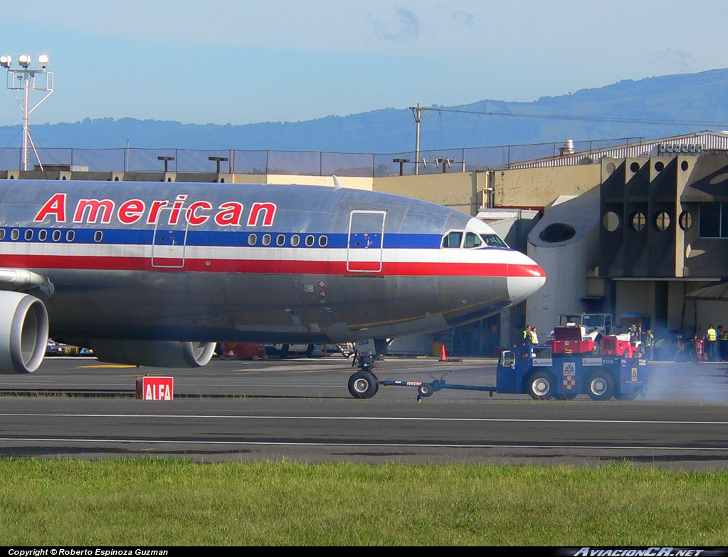 N14056 - Airbus A300B4-605R - American Airlines