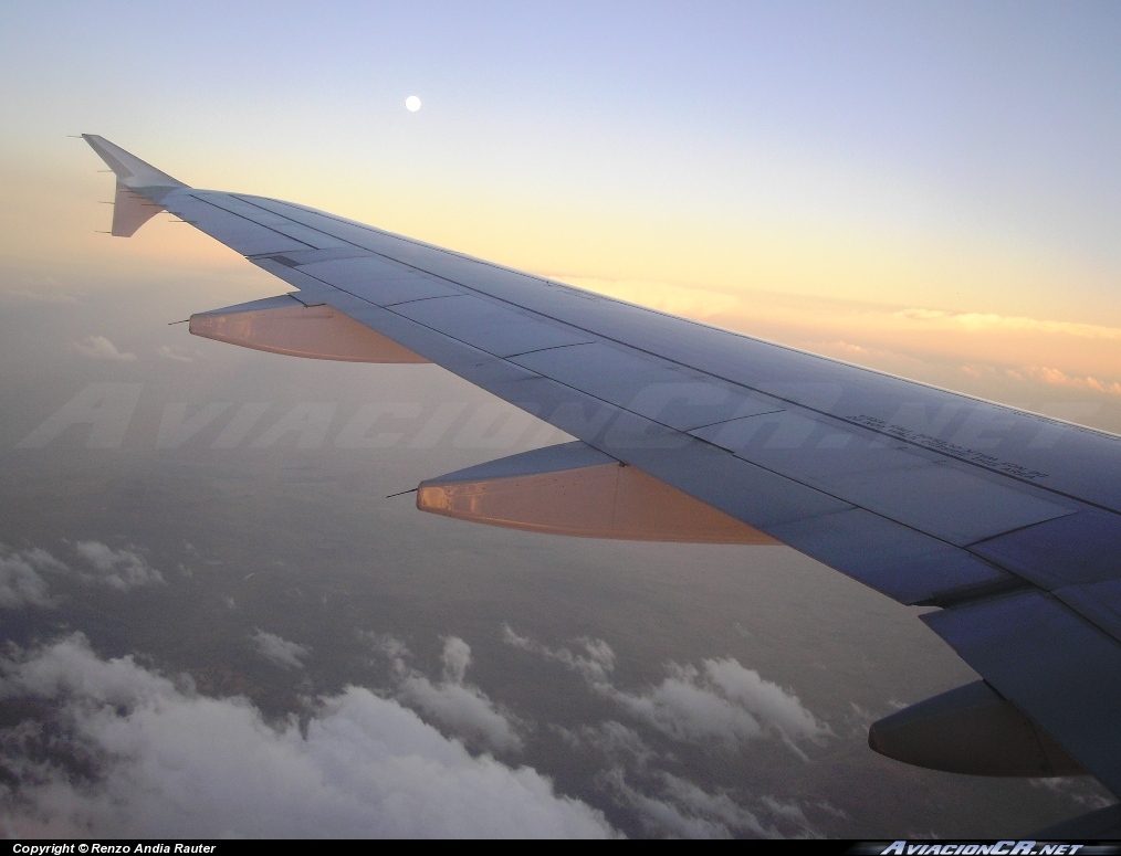 CC-CQK - Airbus A319-113 - LAN Chile