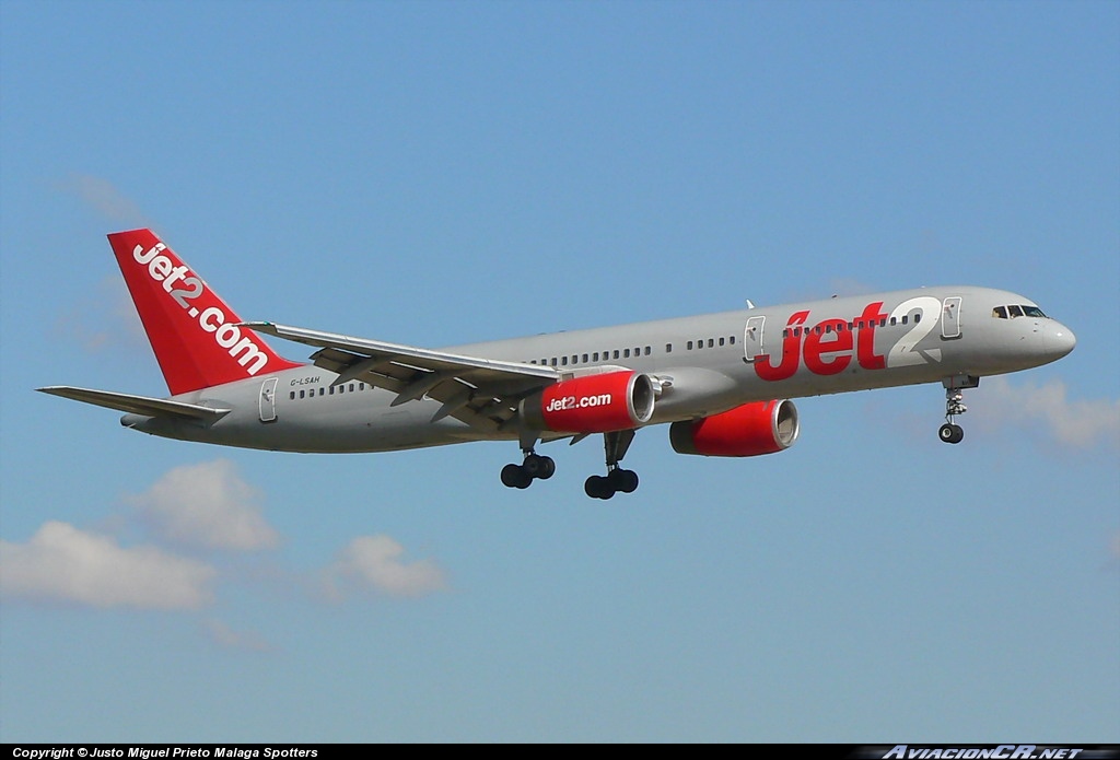 G-LSAH - Boeing 757-21B - Jet2.com