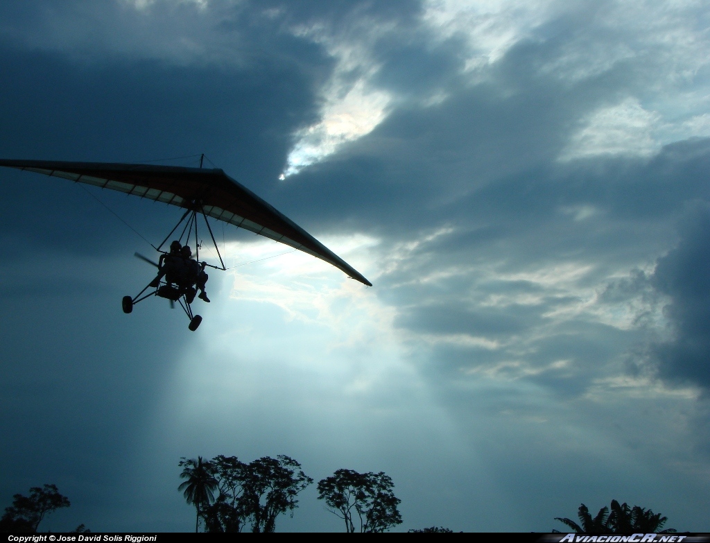 ULTI011 - Ala delta - Privado