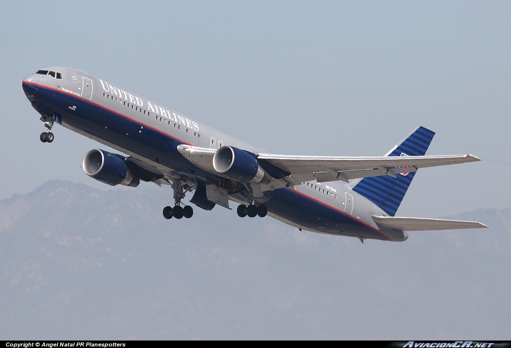 N675UA - Boeing 767-322/ER - United Airlines