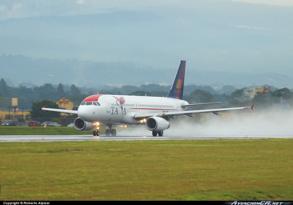 N493TA - Airbus A320-233 - TACA