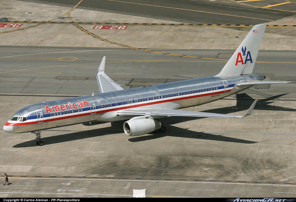 N687AA - Boeing 757-223 - American Airlines