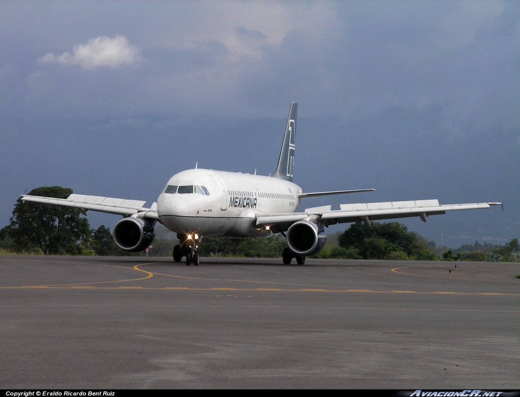 N866MX - Airbus A319-112 - Mexicana