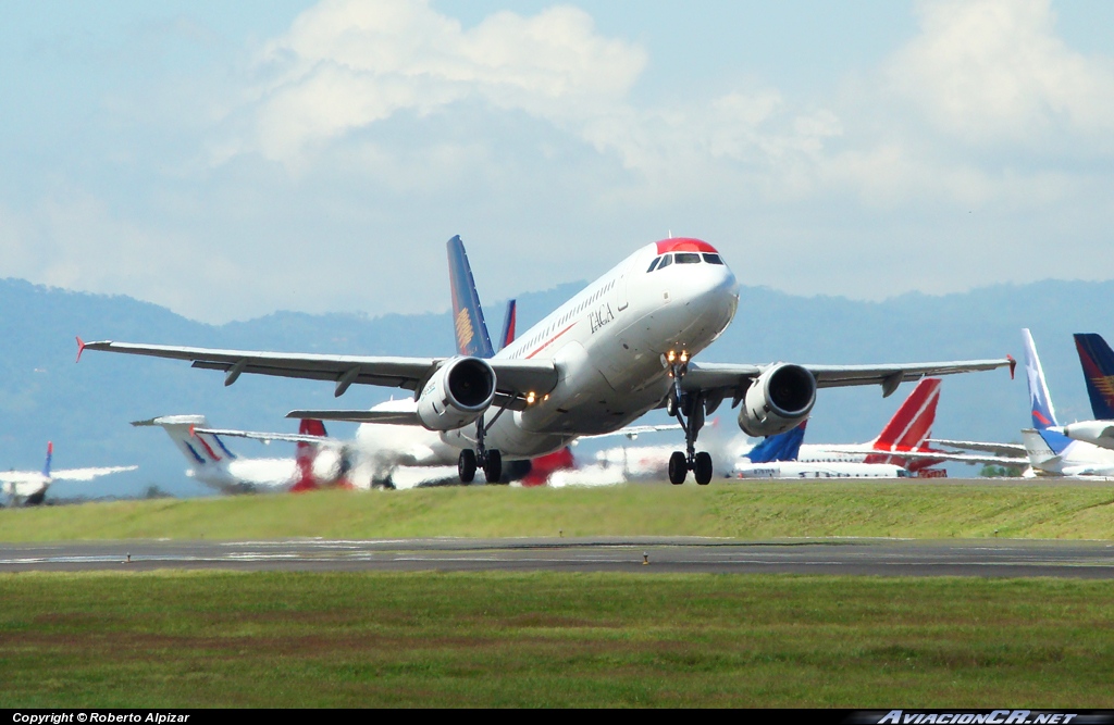 N486TA - Airbus A320-233 - TACA