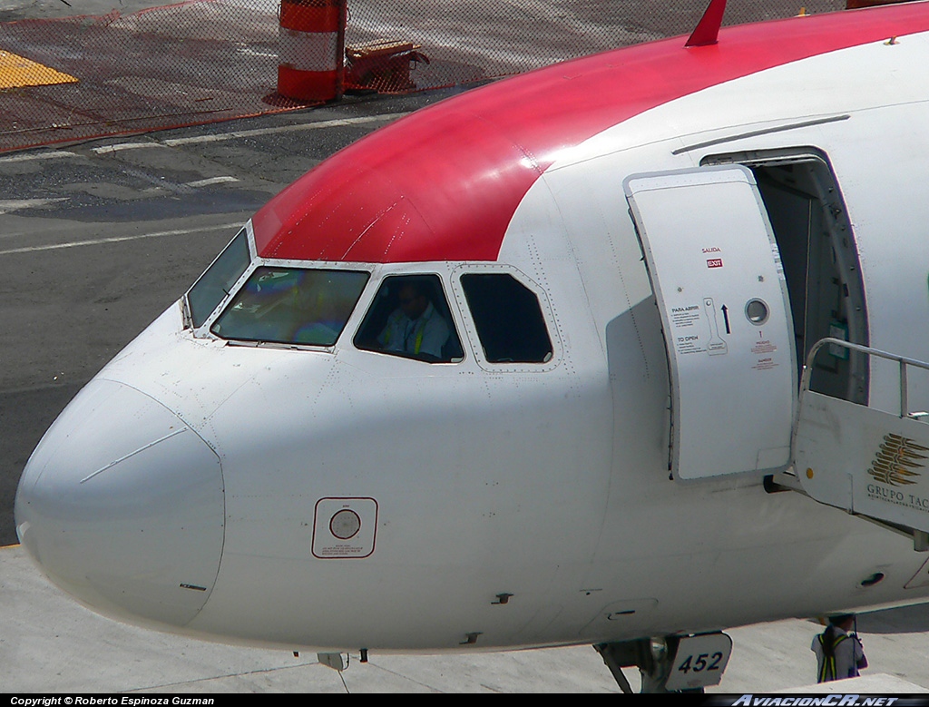 N452TA - Airbus A320-233 - TACA