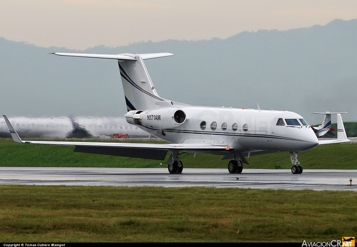 N171AM - Gulfstream Aerospace G-1159A Gulfstream III - Privado