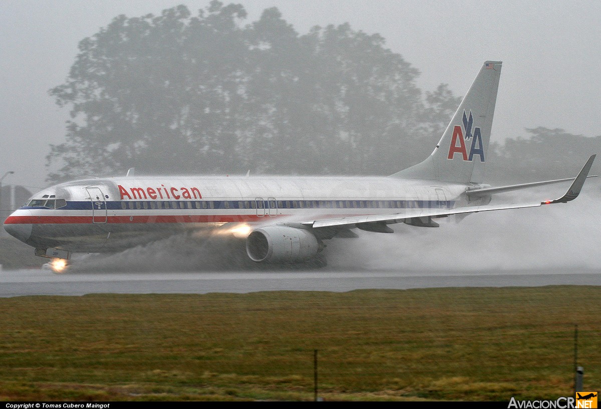 N929AN - Boeing 737-823 - American Airlines