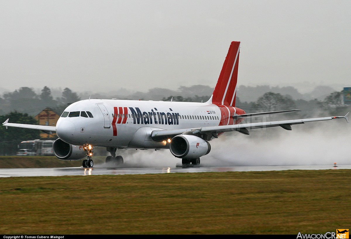 EI-TAF - Airbus A320-233 - Martinair