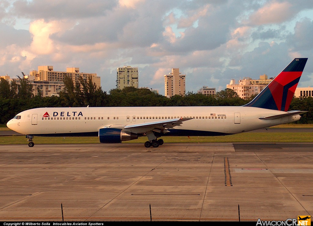 N125DL - Boeing 767-332 - Delta Airlines