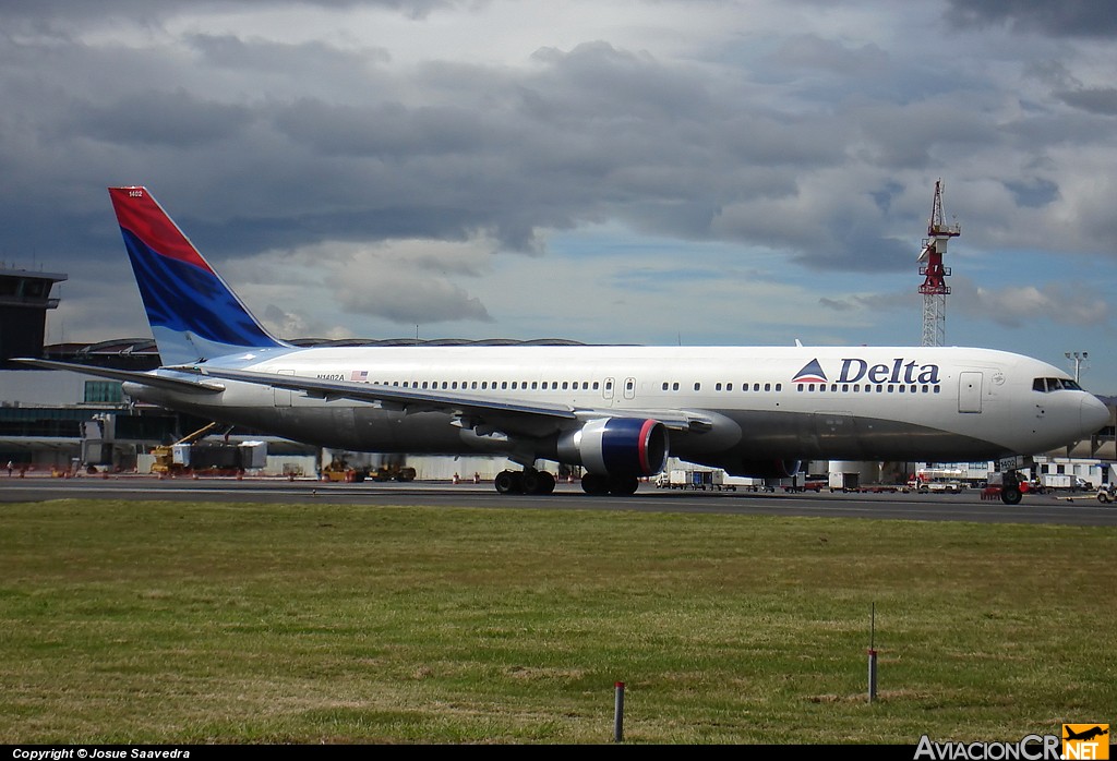 N1402A - Boeing 767-332 - Delta Air Lines