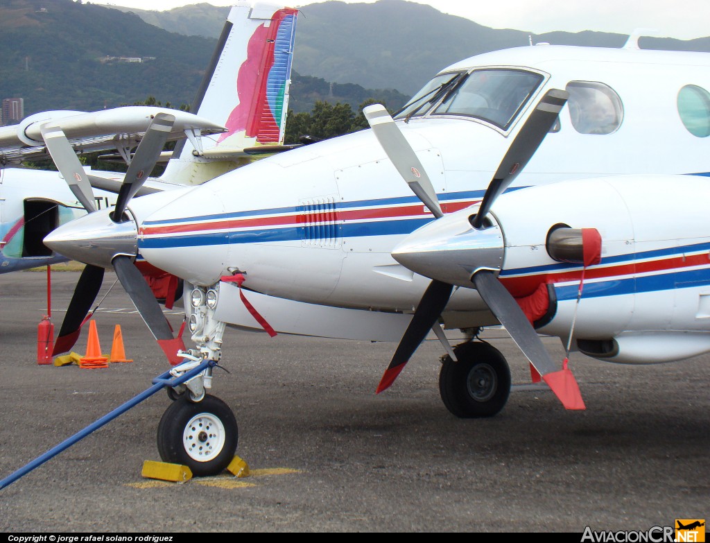 TI-BBN - Beechcraft 65-90 King Air - Nature Air