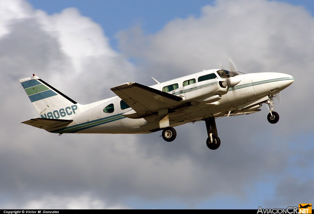 N806CP - Piper PA-31-350 Navajo Chieftain - Privado