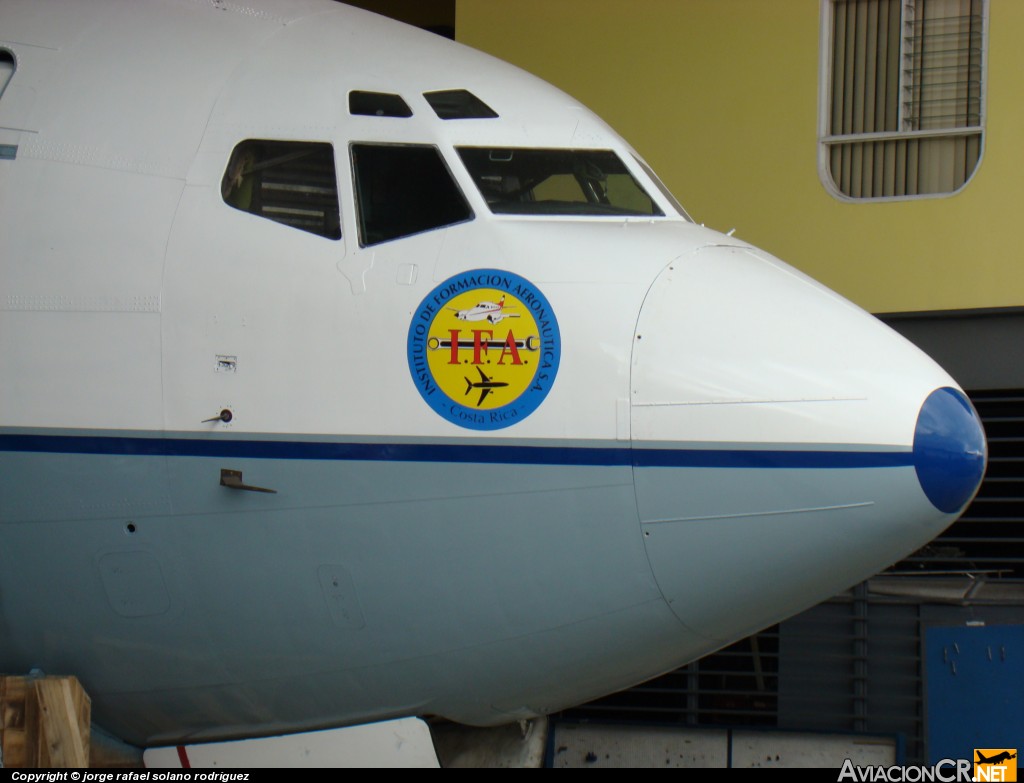 N152FV - Boeing 737-236(Adv) - Privado