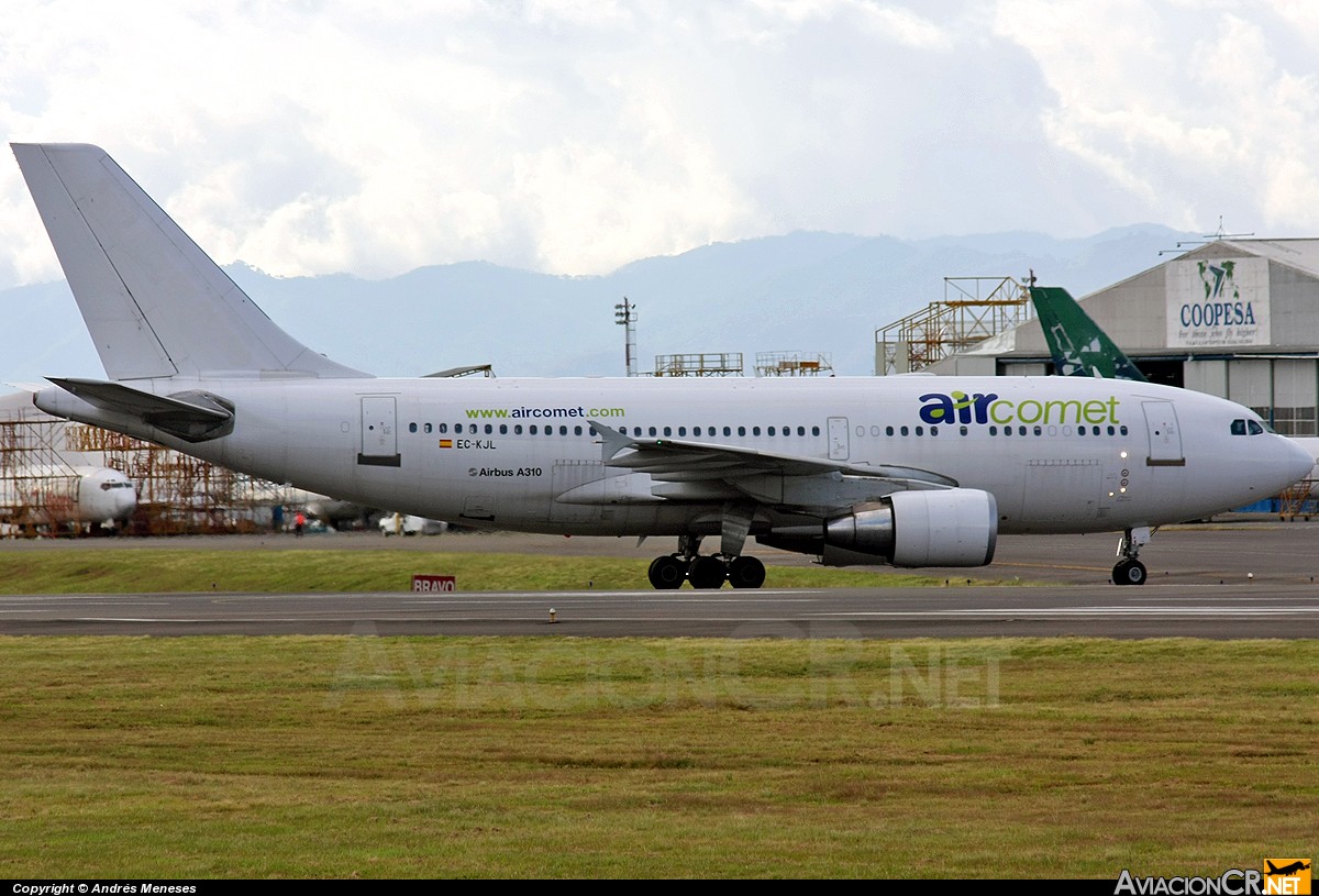 EC-KJL - Airbus A310-324(ET) - Air Comet