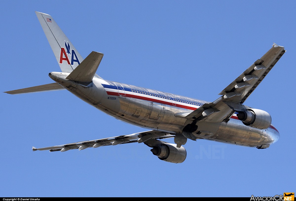 N7055A - Airbus A300B4-605R - American Airlines