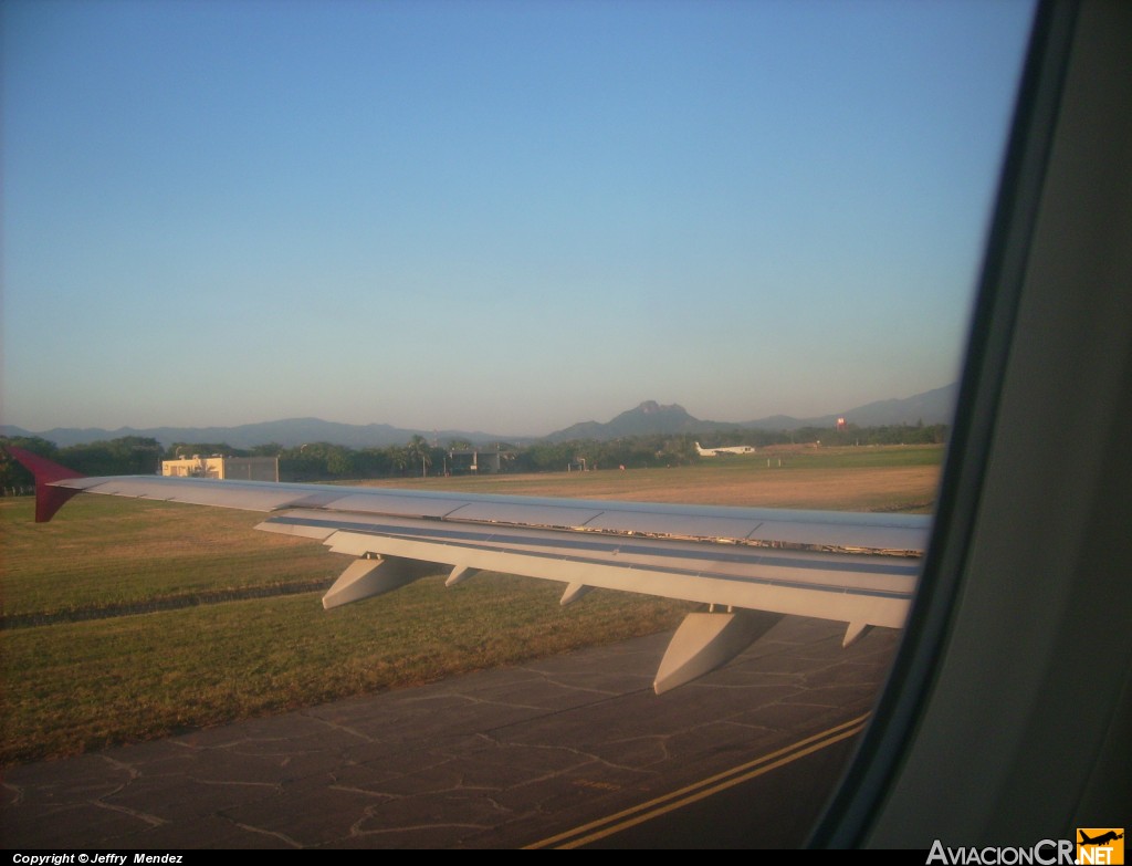 N566TA - Airbus A321-231 - TACA
