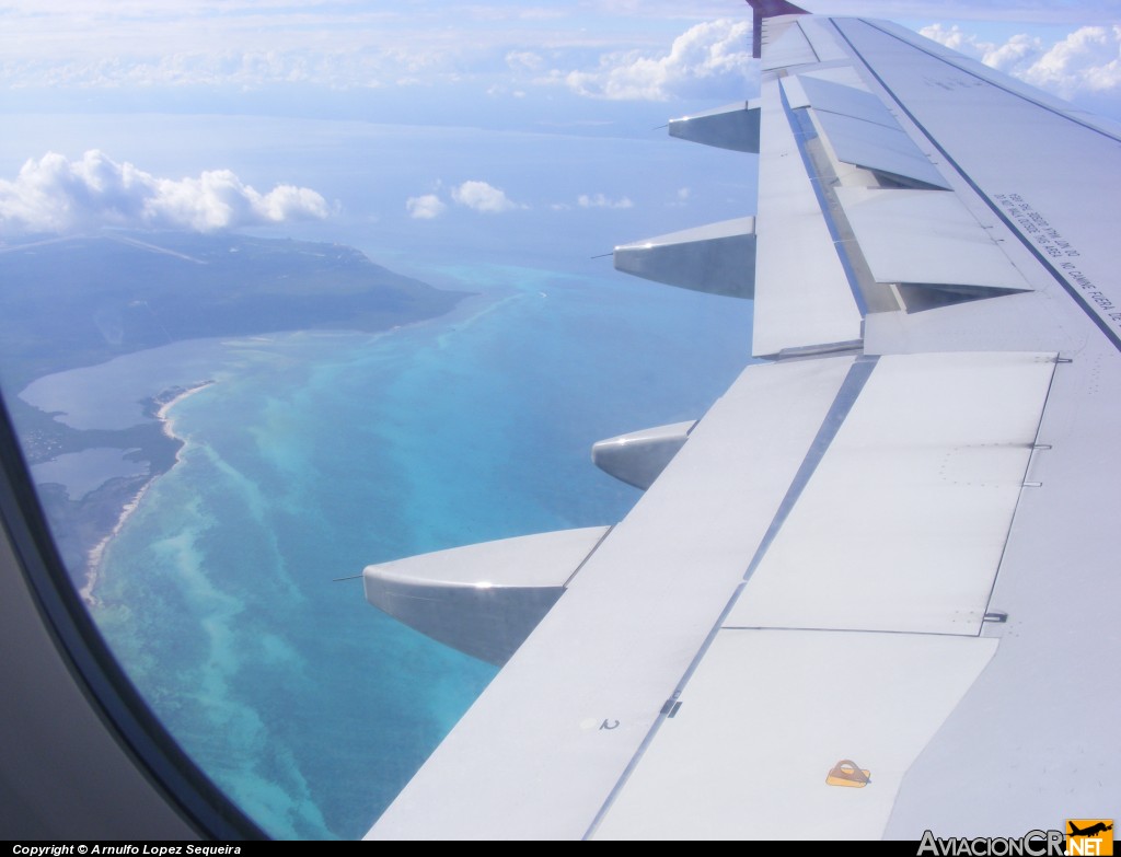 N493TA - Airbus A320-233 - TACA