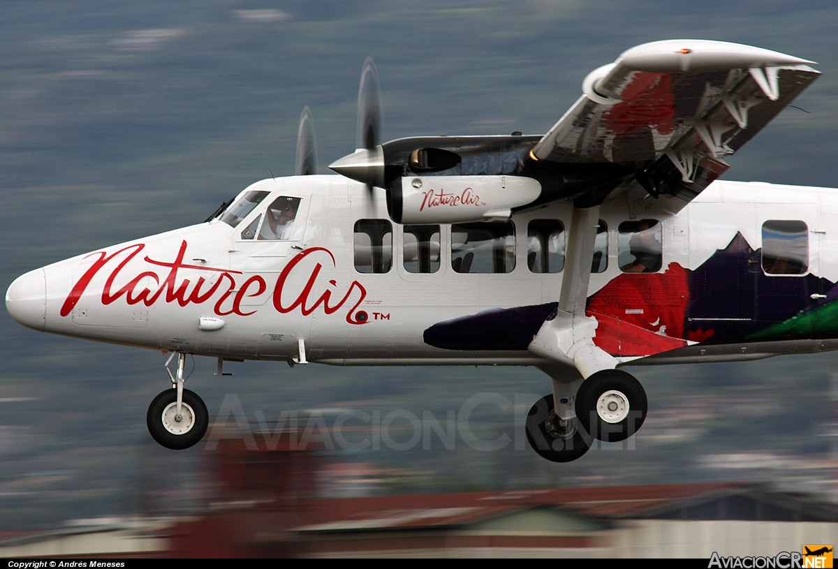 TI-AZD - De Havilland Canada DHC-6-300 Twin Otter - Nature Air